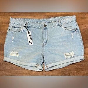 Noisy May light wash distressed denim cuff shorts plus size 50 EU 22 US